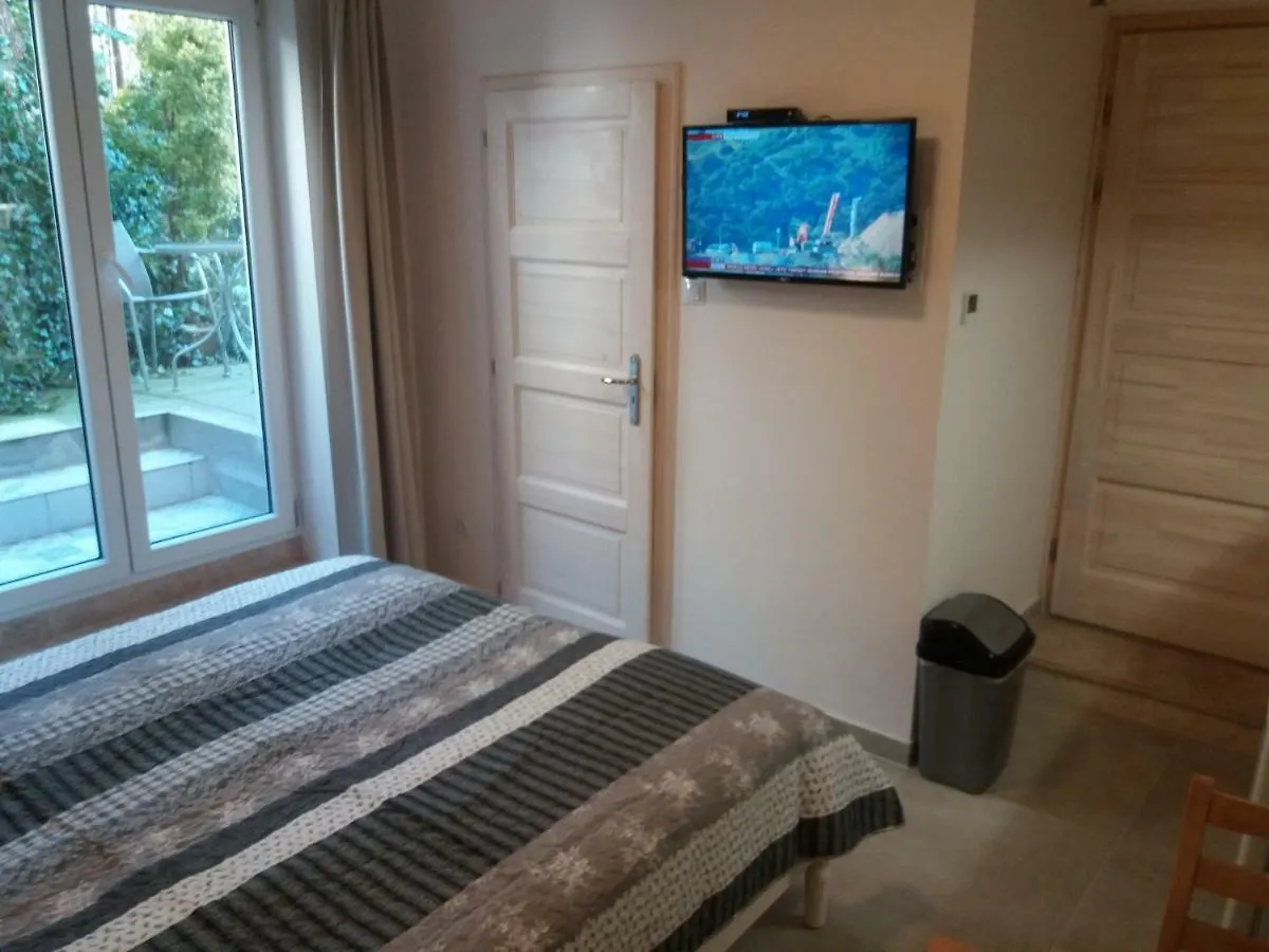 Castle Base Appartement Boedapest